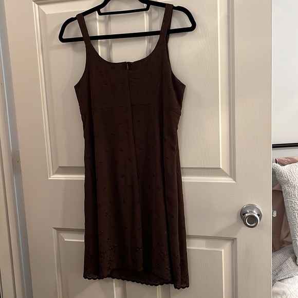 Vintage Express embroidered dress - Picture 3 of 5